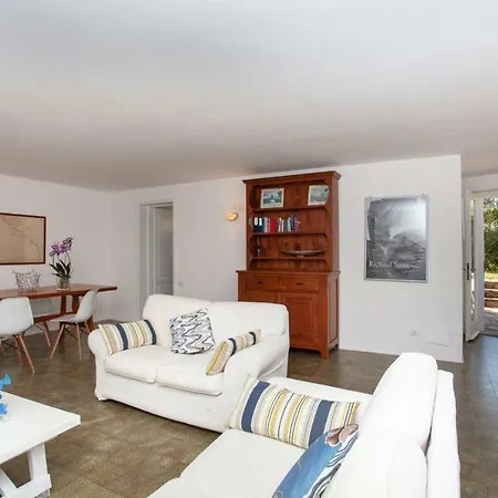 Holiday home Casa Dei Platani Olbia